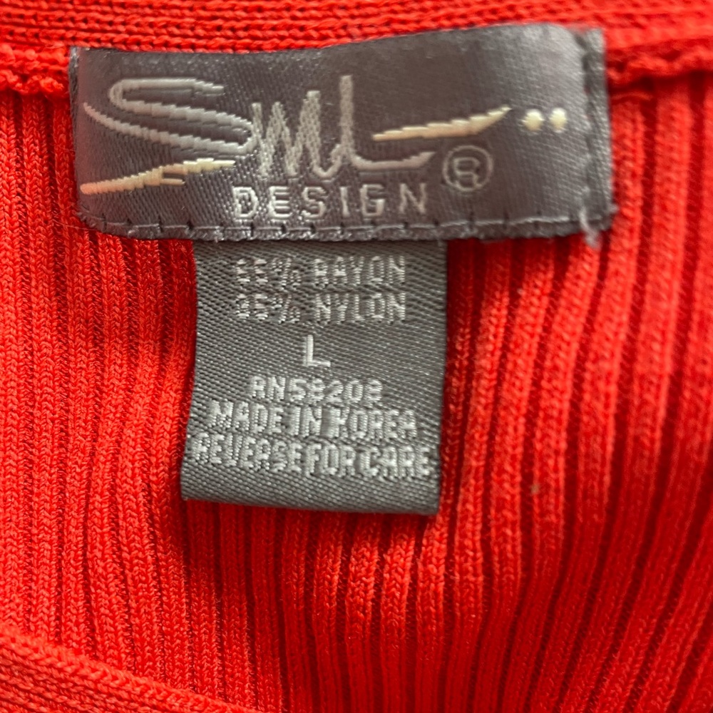 🥕Beautiful SML Top🥕 - Picture 5 of 5